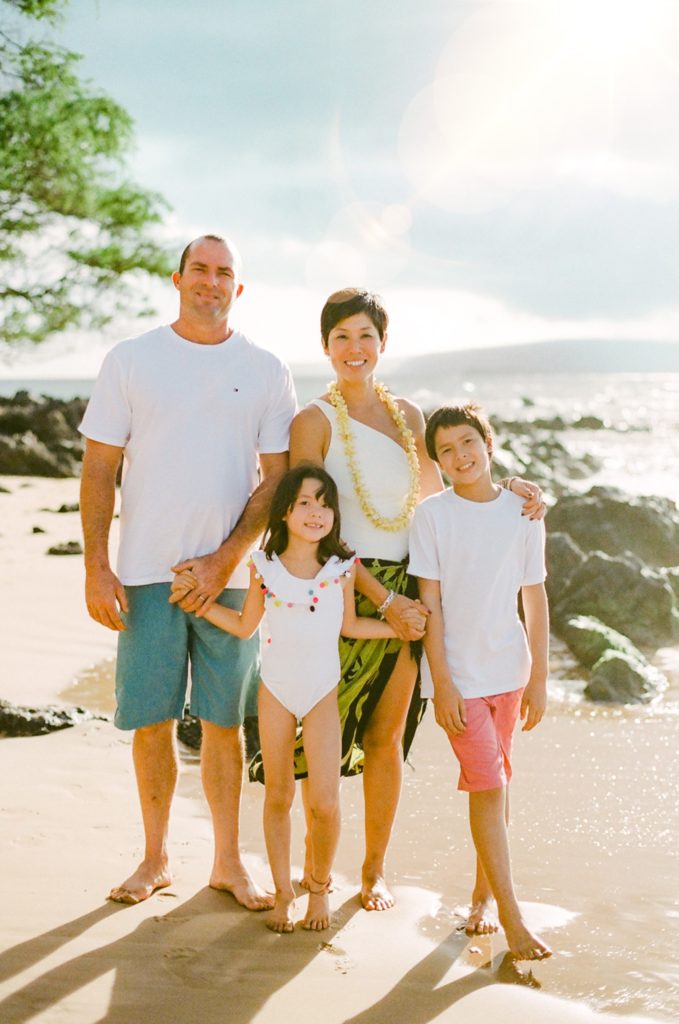 fun and happy Maui family photo session