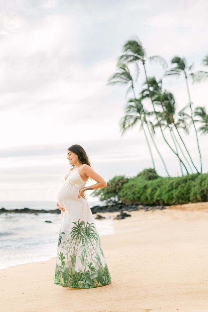 best editorial maui maternity photographer